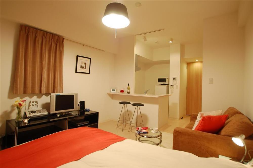 Oakwood Residence Aoyama Токио Стая снимка