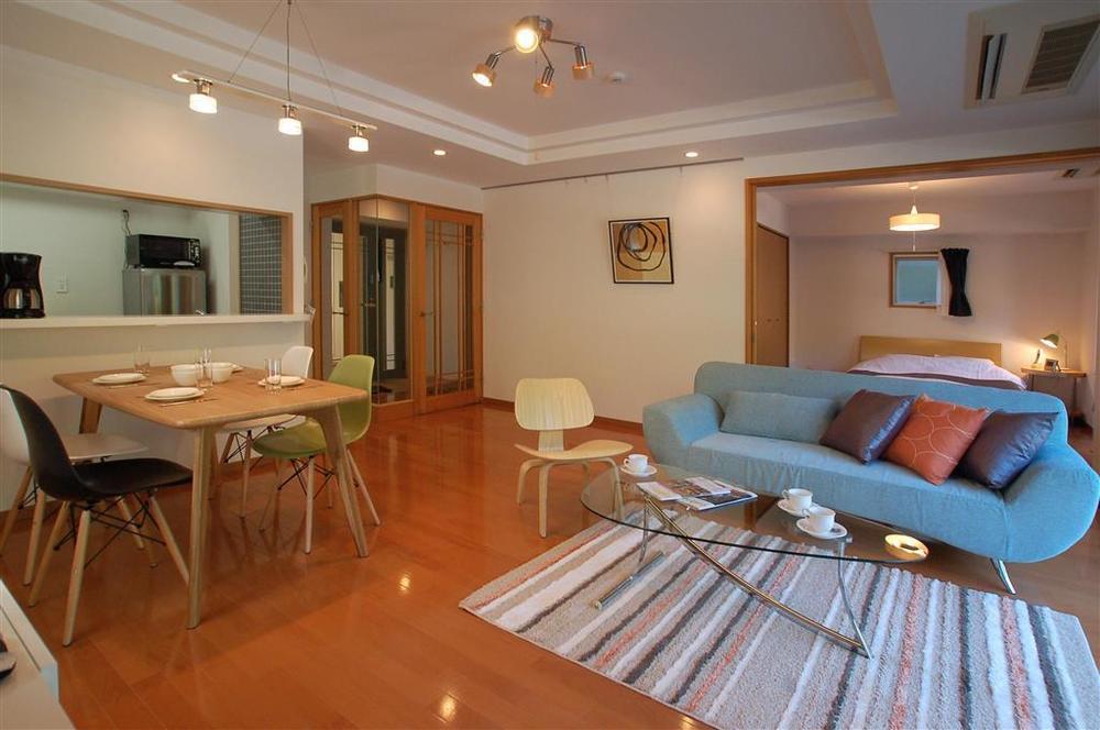 Oakwood Residence Aoyama Токио Екстериор снимка