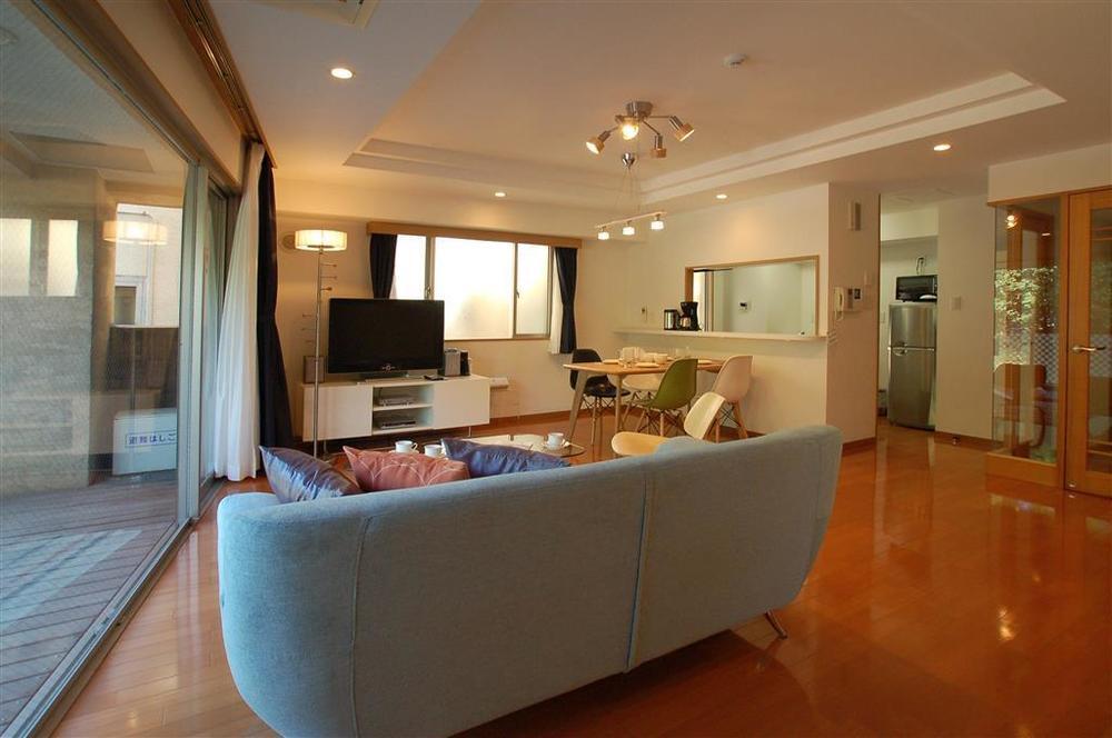 Oakwood Residence Aoyama Токио Екстериор снимка