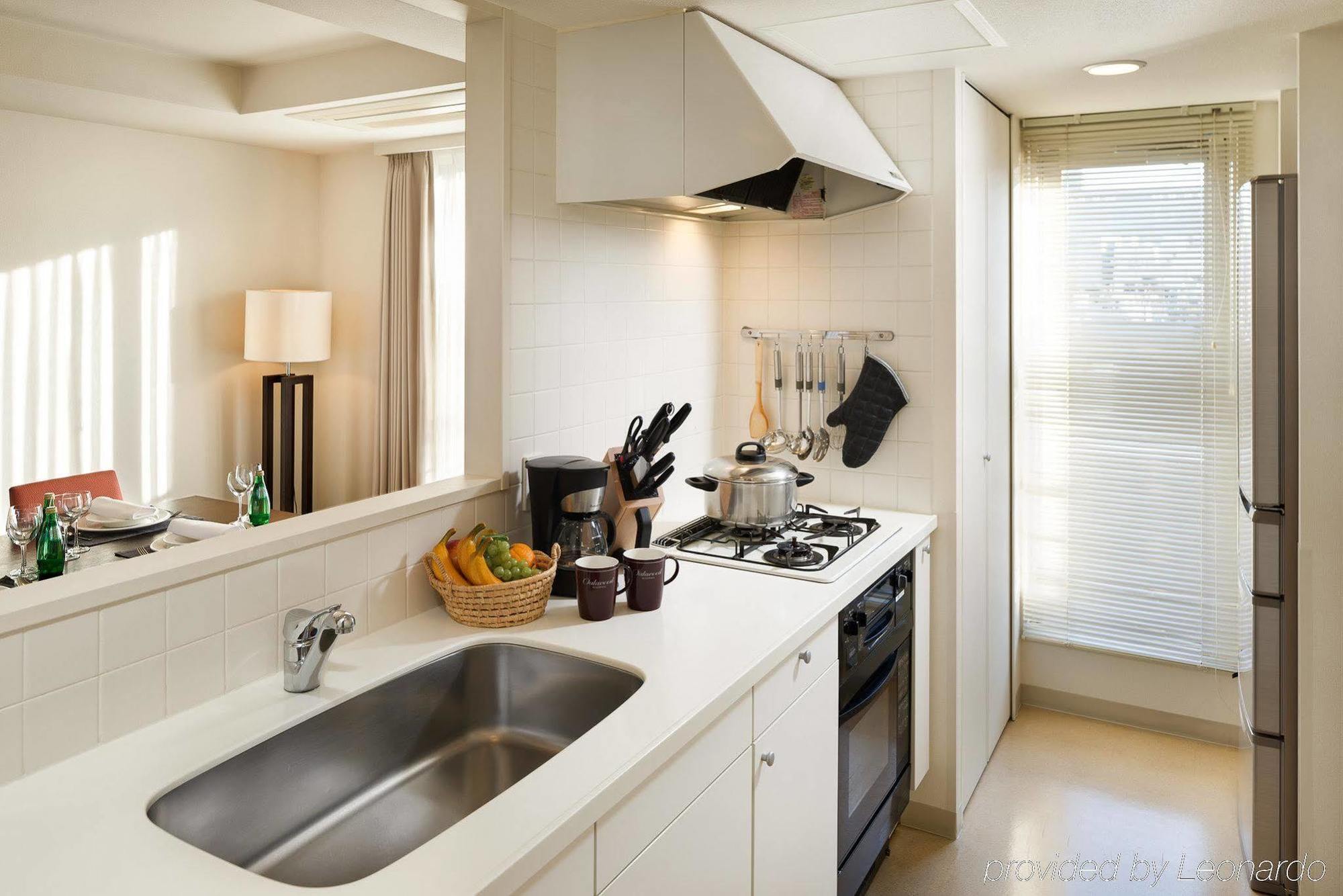 Oakwood Residence Aoyama Токио Екстериор снимка